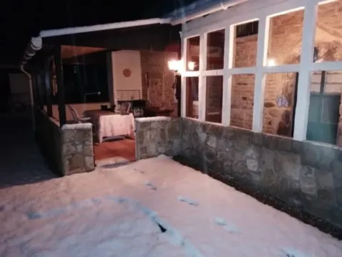 Chez Grand Ours Chaman