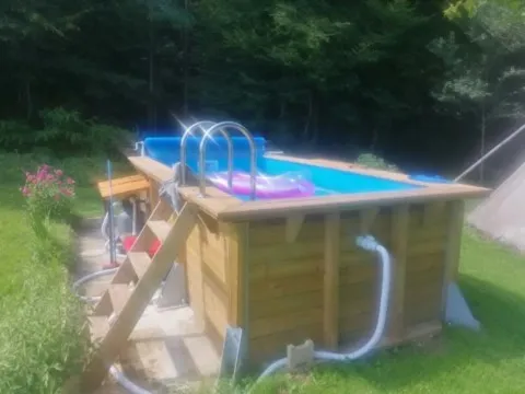 Piscine et Jacuzzi Piscine et Jacuzzi