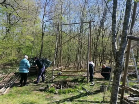 activité chamanique avec grand ours chaman