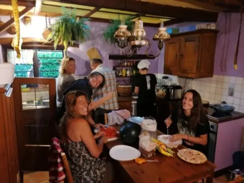 Chez grand ours chaman cluny